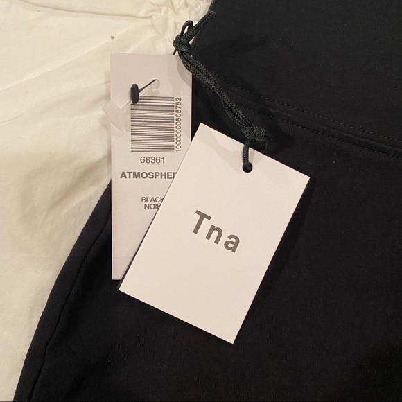 Aritzia TNA Atmosphere Skirt - Picture 3 of 4